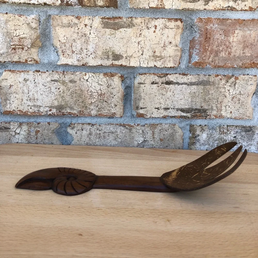 Vintage Wooden Salad Fork & Spoon Hand Carved Sea Shell Handles Server Set